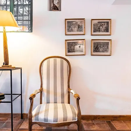 Les Anciennes Ecuries, Belle Pour 12 Personnes Au Coeur D'un Vignoble Avec Piscine *