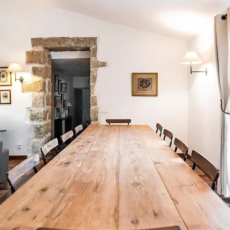 Villa Les Anciennes Ecuries, Belle Pour 12 Personnes Au Coeur D'un Vignoble Avec Piscine