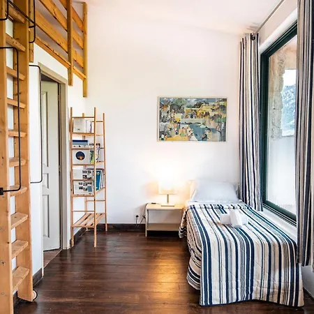 Les Anciennes Ecuries, Belle Pour 12 Personnes Au Coeur D'un Vignoble Avec Piscine Villa Sartène